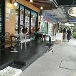 King Kong Hostel At Krabi